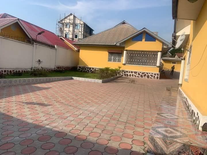Villa - Ngaliema, Kinshasa