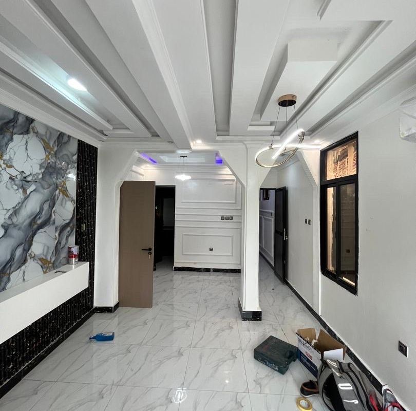 Appartement luxueux au premier niveau