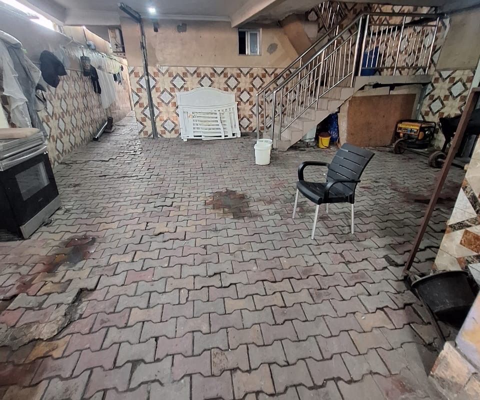 appartement au pré niveau très propre