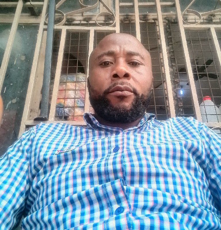 Photo de charle tshimanga