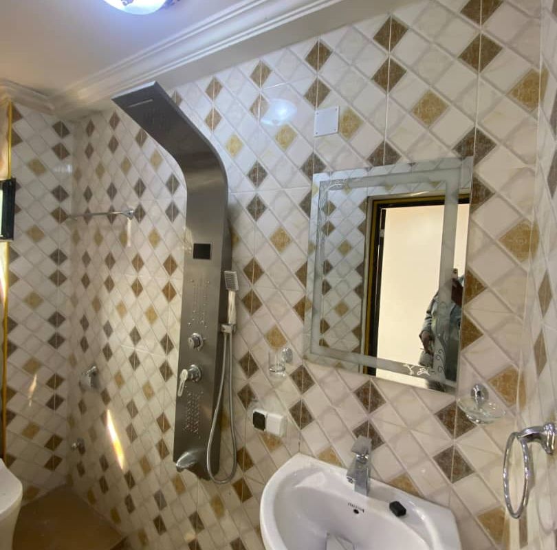 Appartement neuf de 2 chambres à louer à Wangata, Mont des Arts