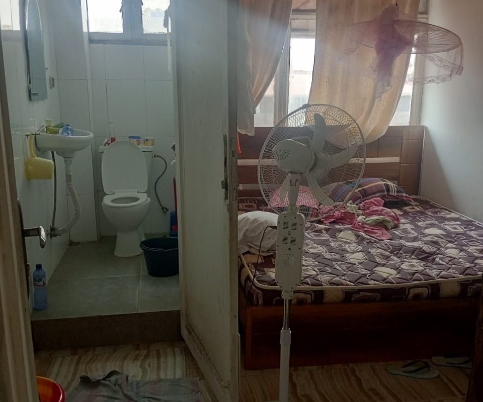appartement au deuxième niveau à lingwala