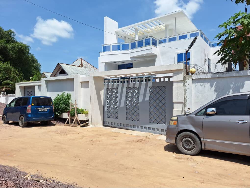Villa — Kinshasa